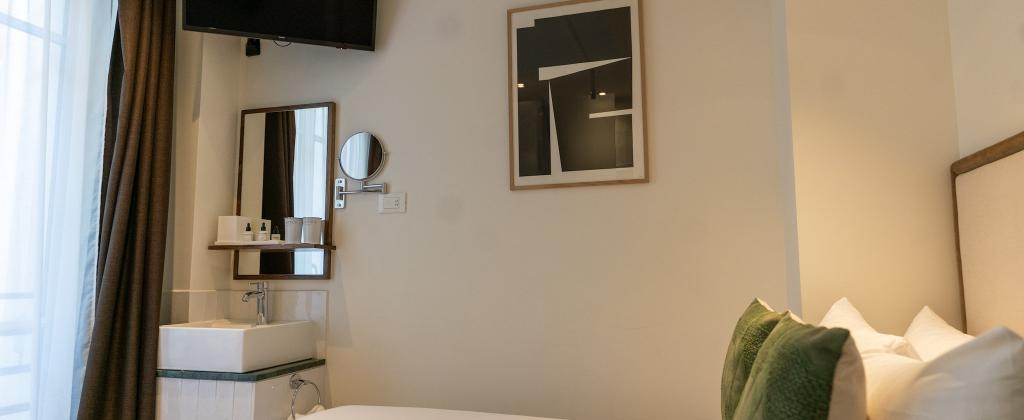 Hotel Lampika - Single Room